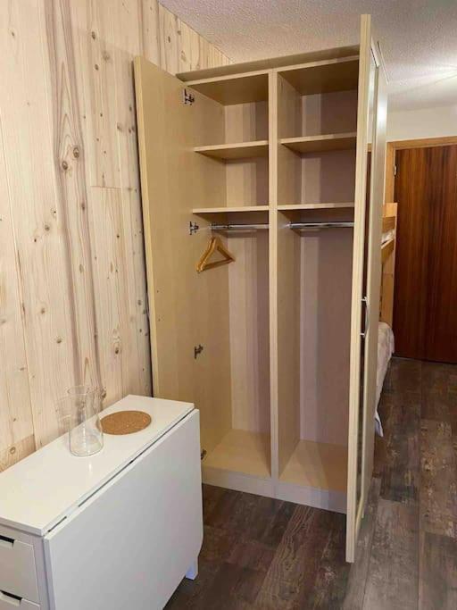 Studio Refait A Neuf Avec Balcon - Famille - Parking Couvert Chamrousse Ngoại thất bức ảnh